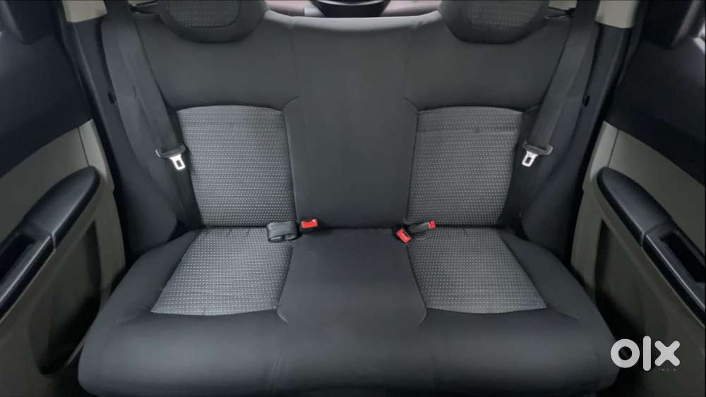 Tata Tiago Xza, 2018, Petrol