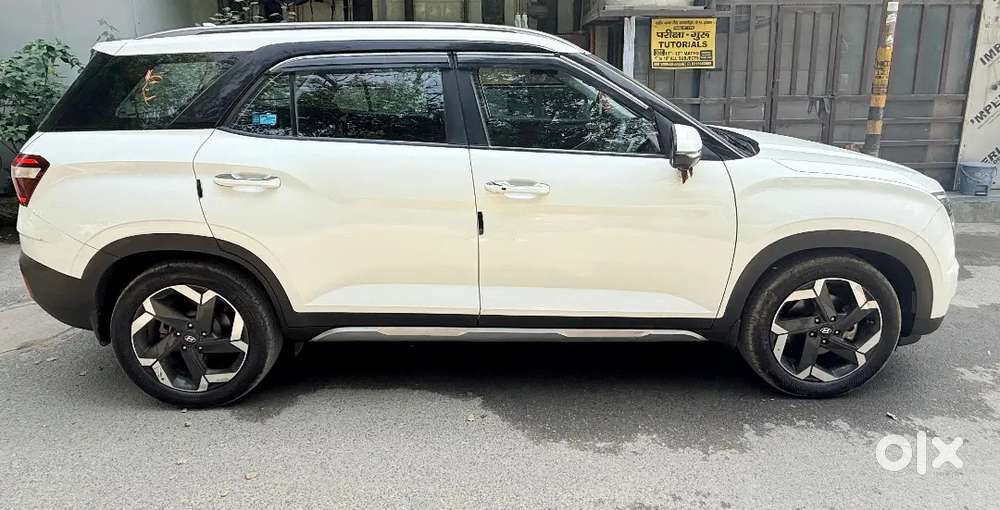 In Brand New Condition 1st Owner Model 2023 Diesel