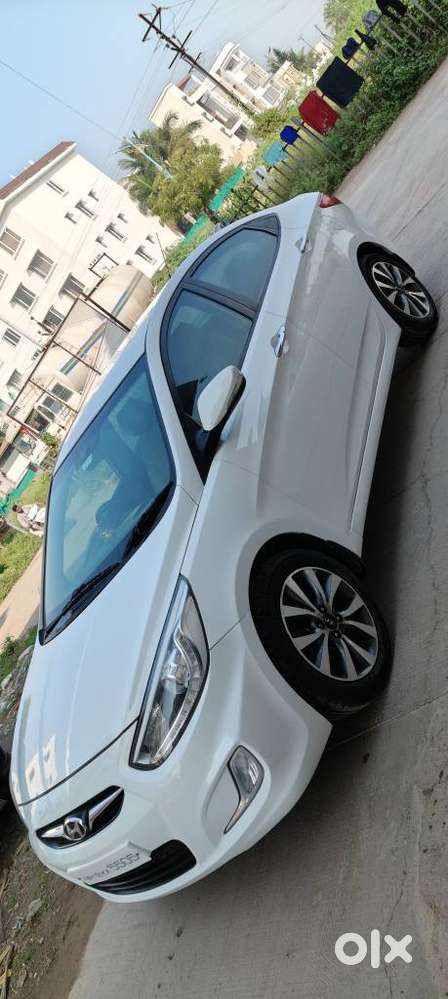 Hyundai Verna Hyundai-verna-crdi-1.6-sx-option, 2014, Diesel