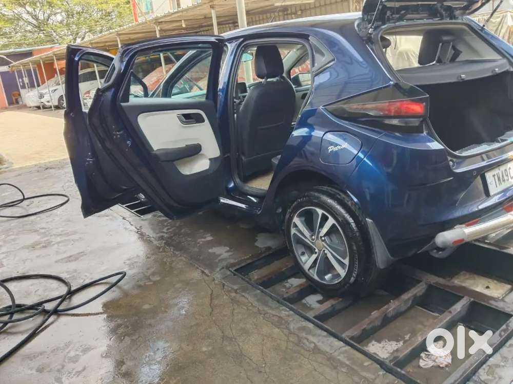Tata Altroz Xz Plus 2023 Manual Top End Model
