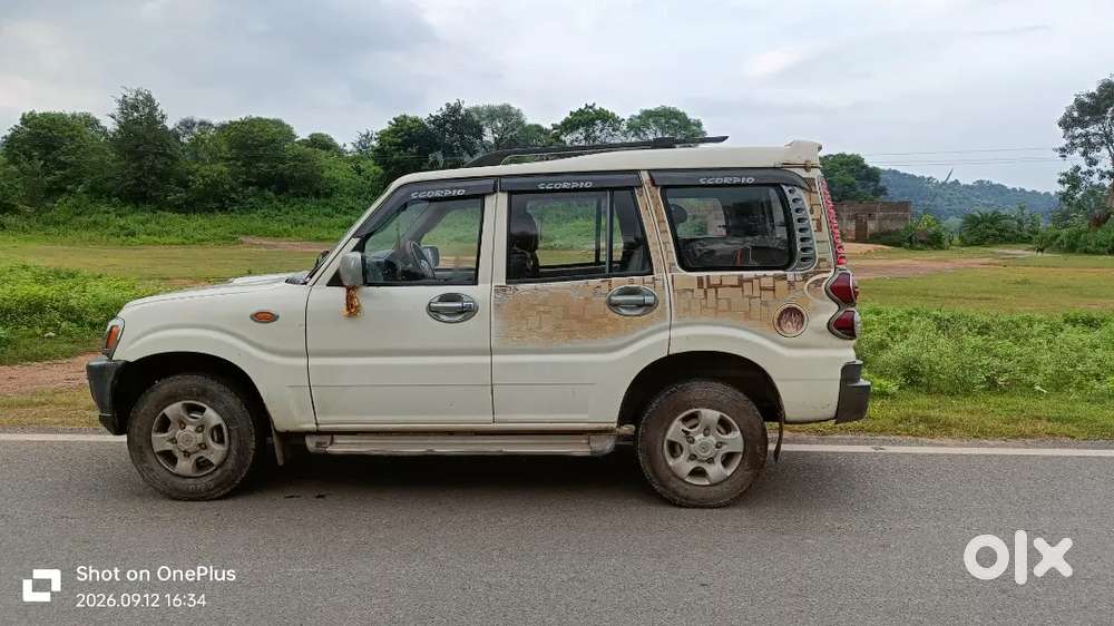 Mahindra Scorpio Diesel Manual (powerful Engine)