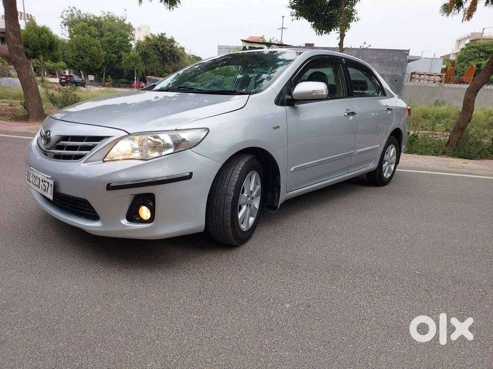 Toyota Corolla Altis G, 2013, Petrol
