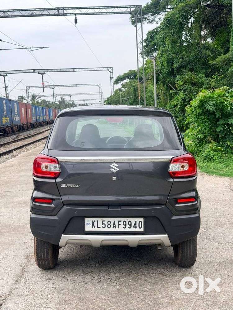Maruti Suzuki S-presso Vxi Opt, 2022, Petrol