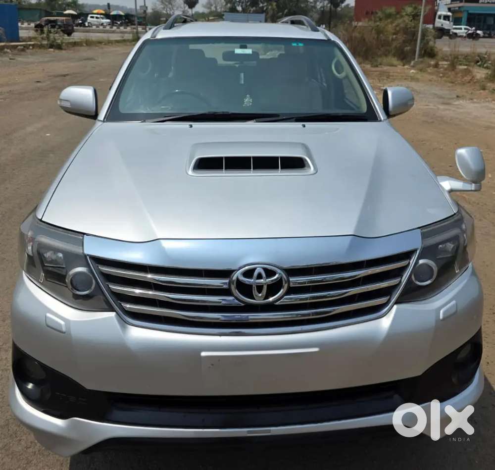 Toyota Fortuner 2014 Diesel 190000 Km Driven. 4×2 Auto.