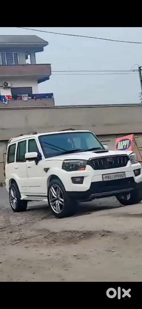 Mahindra Scorpio Classic 2012 Diesel Manual