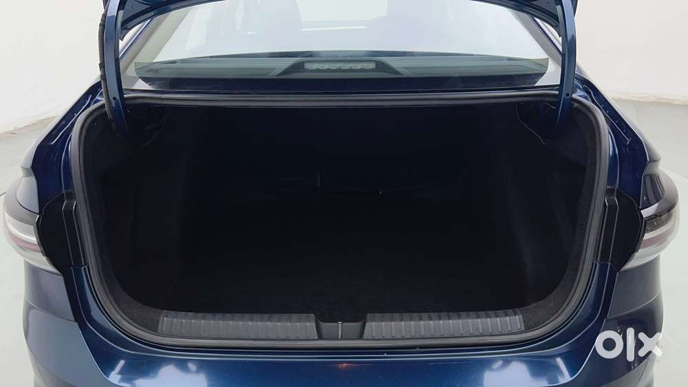 Volkswagen Virtus Highline Plus 1.0 Tsi At, 2023, Petrol