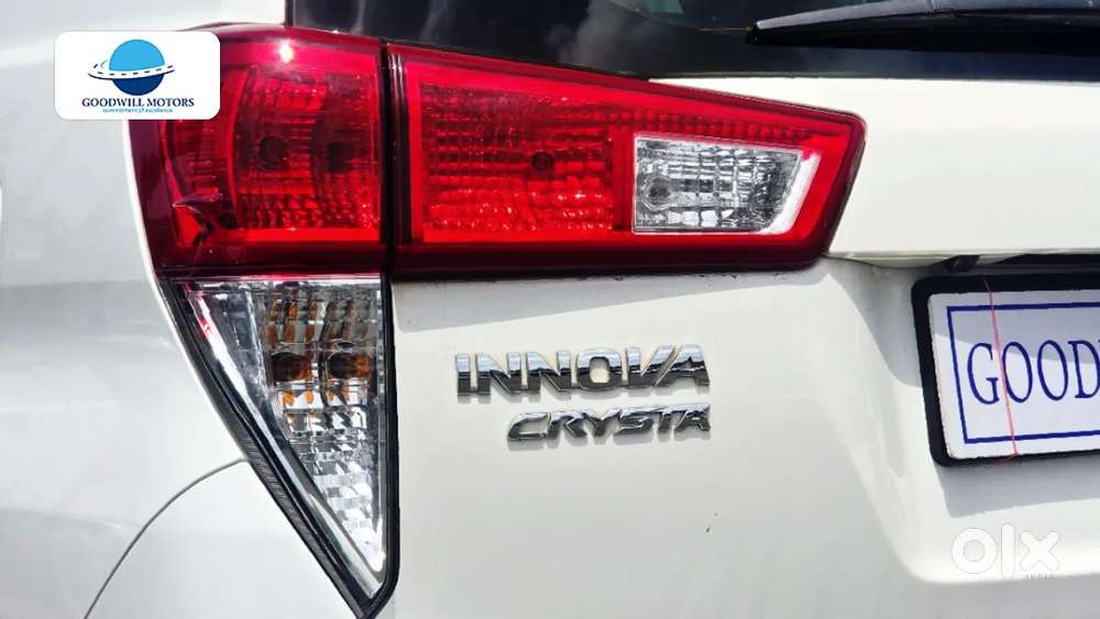 Toyota Innova Crysta [2020-ongoing] 2.4 Vx 8 Str, 2022, Diesel