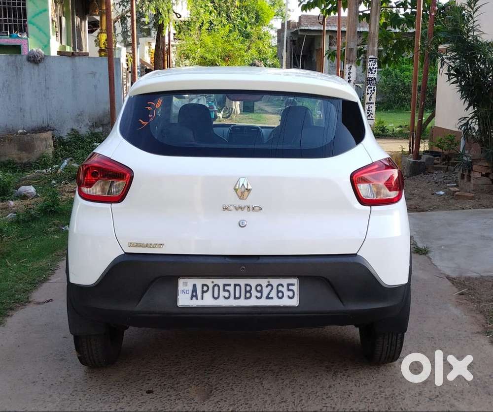 Renault Kwid 2016 Petrol Well Maintained