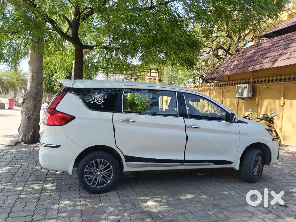 Ertiga Zxi Plus