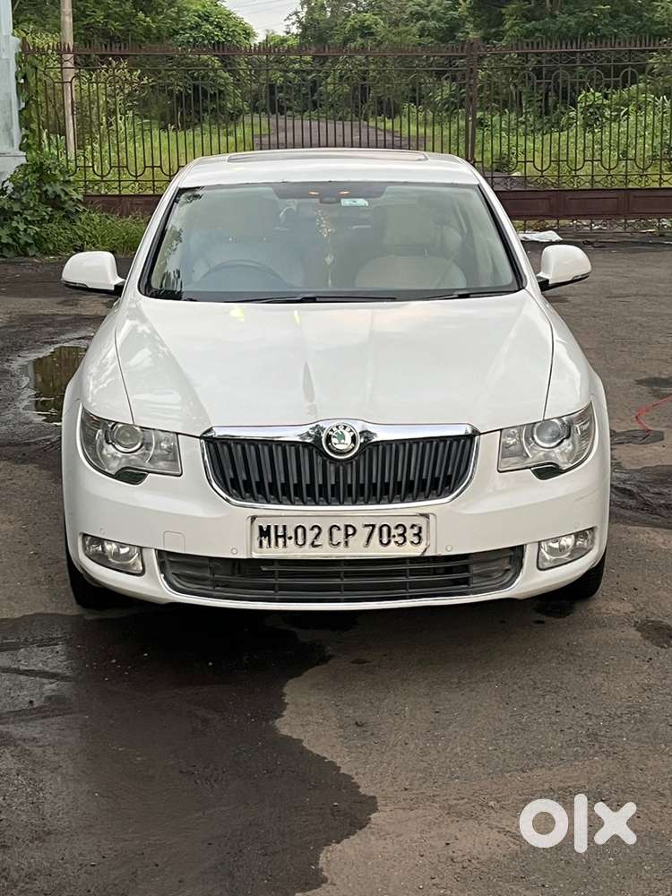 Skoda Superb 2012 Petrol Well Maintained