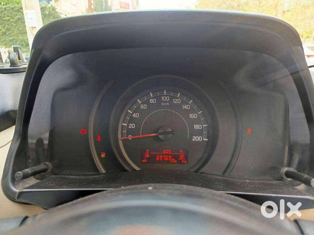 Maruti Suzuki Swift Dzire Lxi Option, 2024, Cng & Hybrids