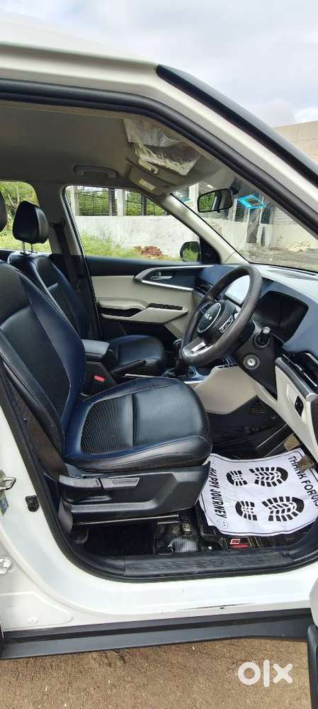 Kia Carens 1.5 Premium Diesel 7 Str Imt, 2022, Diesel