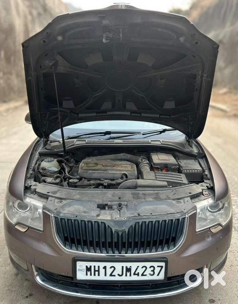 Skoda Superb 2012 Petrol