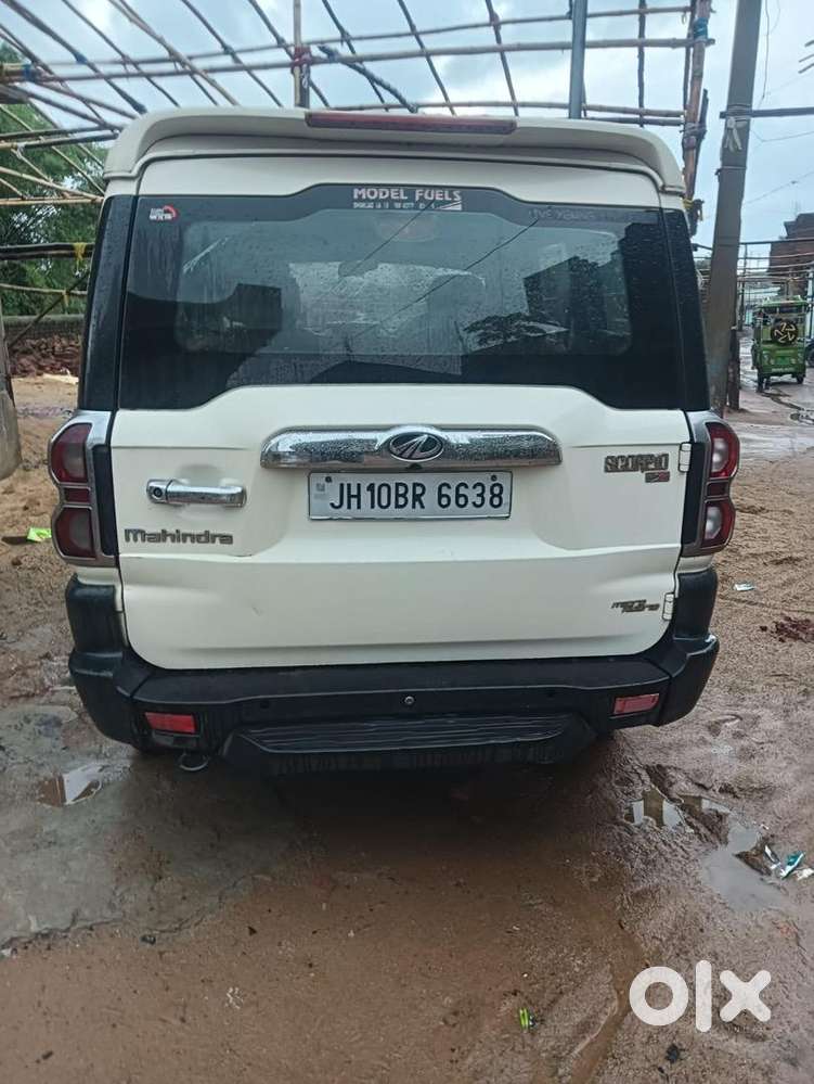 Mahindra Diesel Car 2018