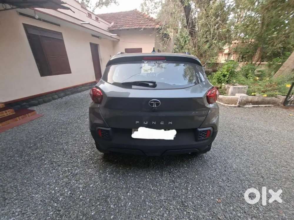 Tata Punch 1.2 Revotron 2025