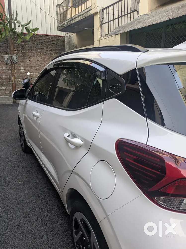 Grand I10 Nios White Colour