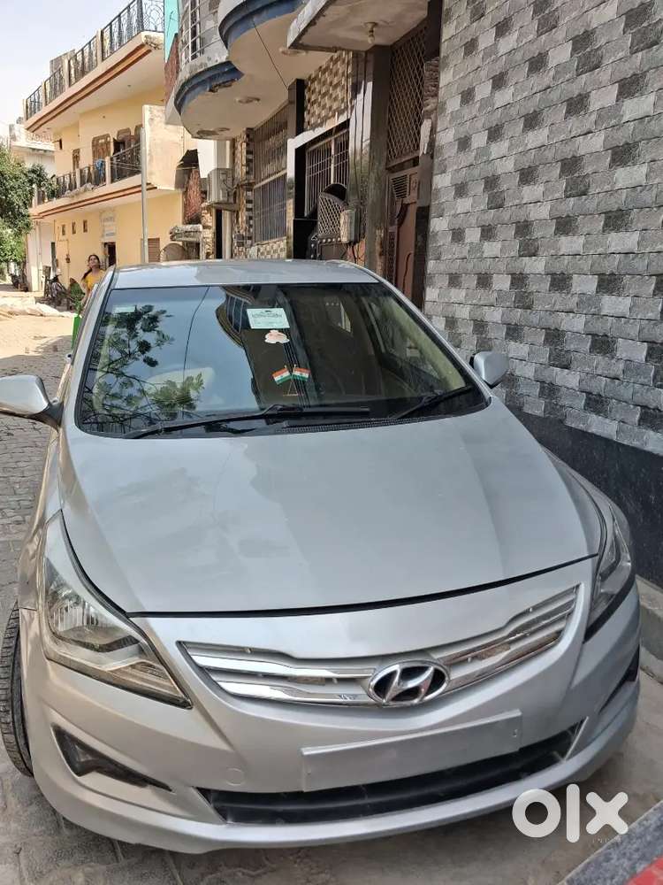 Hyundai Verna 2015 Petrol 72250 Km Driven