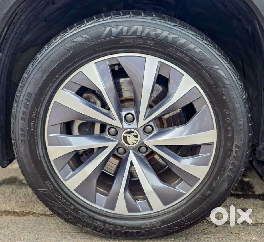 Skoda Kodiaq 2.0 Sportline Tsi Dsg, 2023, Petrol