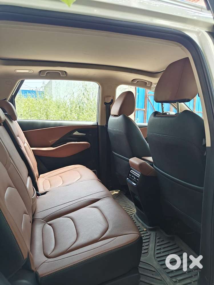 Mg Hector Plus Petrol 2025
