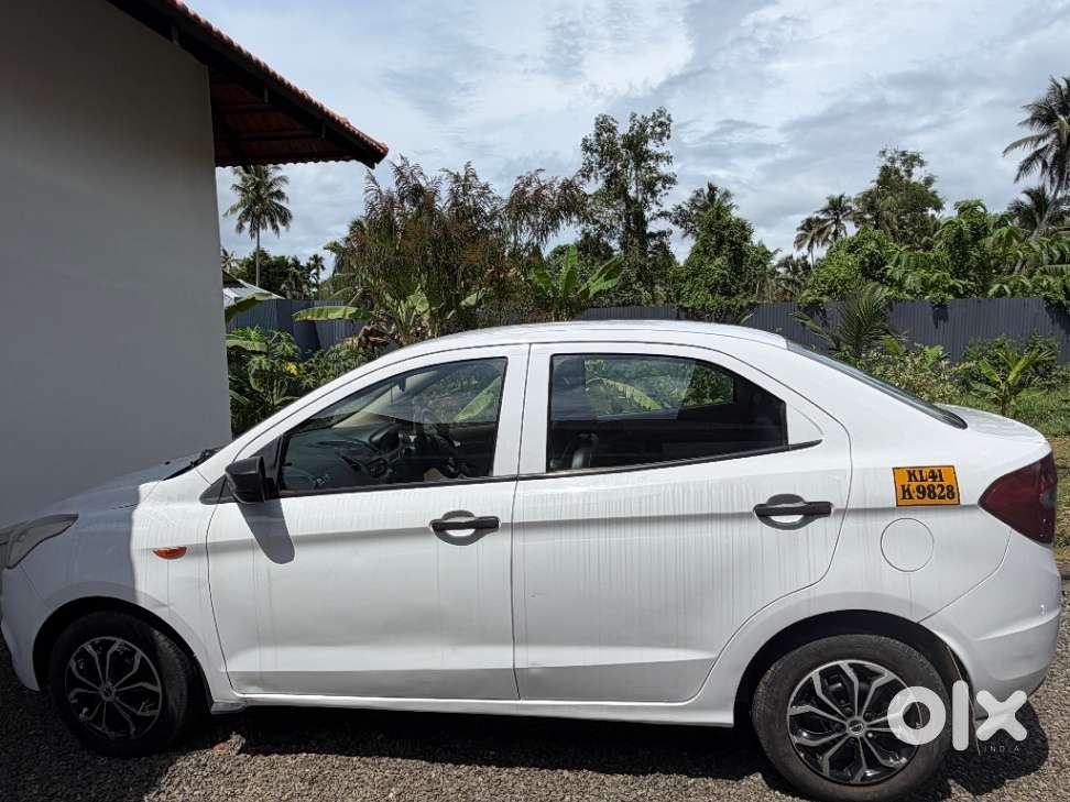 Maruti Suzuki Dzire Tour Diesel, 2016, Diesel