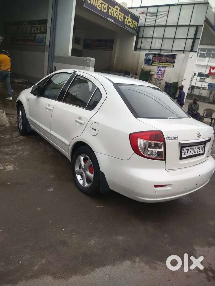 Maruti Suzuki Sx4 2012