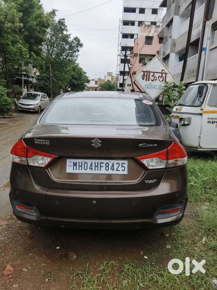 Maruti Suzuki Ciaz Zxi(+) 2015