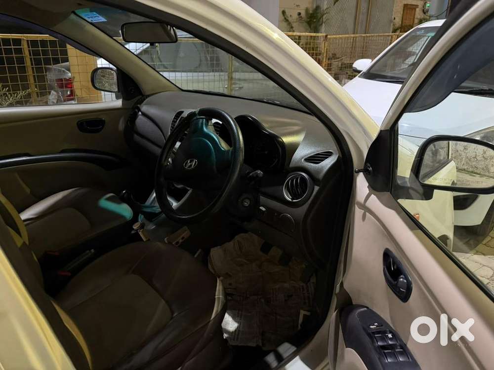 Hyundai I10 2015 Cng & Hybrids 57000 Km Driven