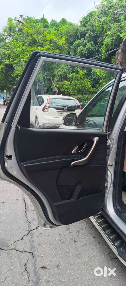 Mahindra Xuv500 W7, 2020, Diesel