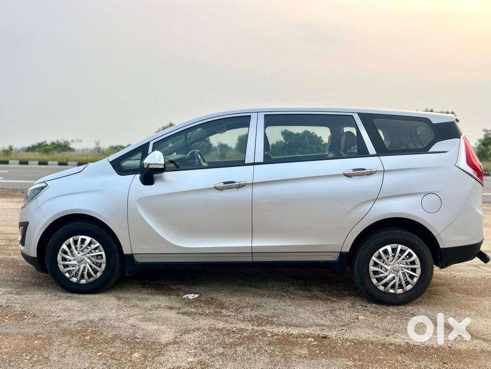 Mahindra Marazzo M2, 2020, Diesel
