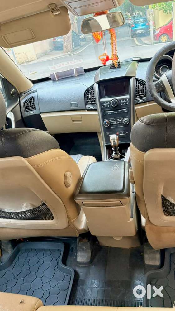 Mahindra Xuv500 Diesel 2015 November Month
