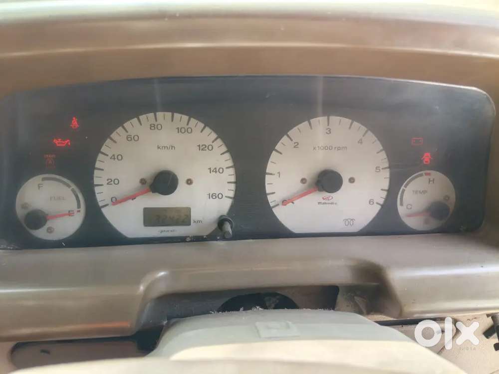 Mahindra Bolero 2011 Diesel 32422 Km Driven 2300cc