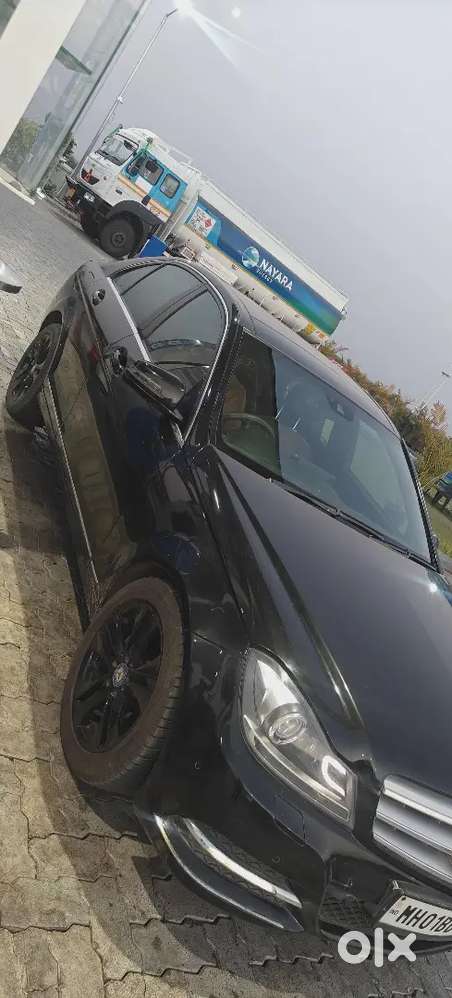 2011 Mercedes C-class C200  Automatic  1.02 Lakh Km  Vip Condition