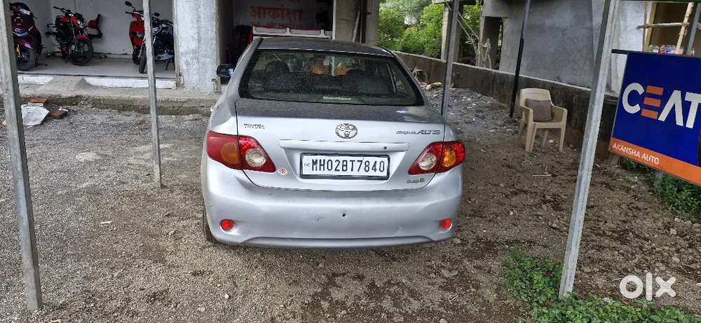 Toyota Corolla Altis 2010