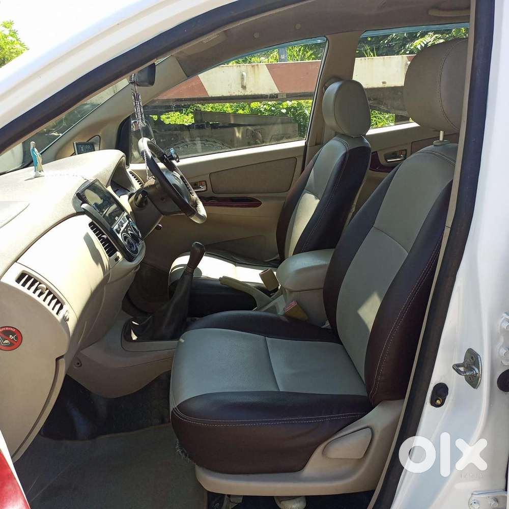 Toyota Innova 2.5 V 7 Str, 2006, Diesel