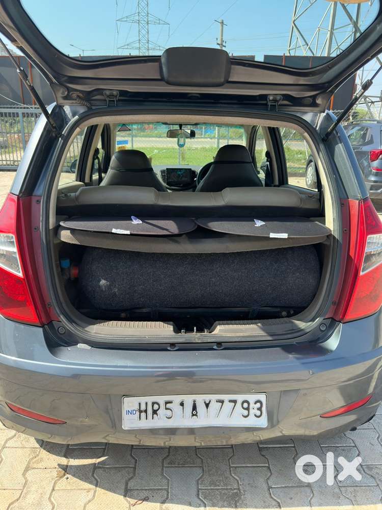 Hyundai I10 2014 Cng & Hybrids 95000 Km Driven