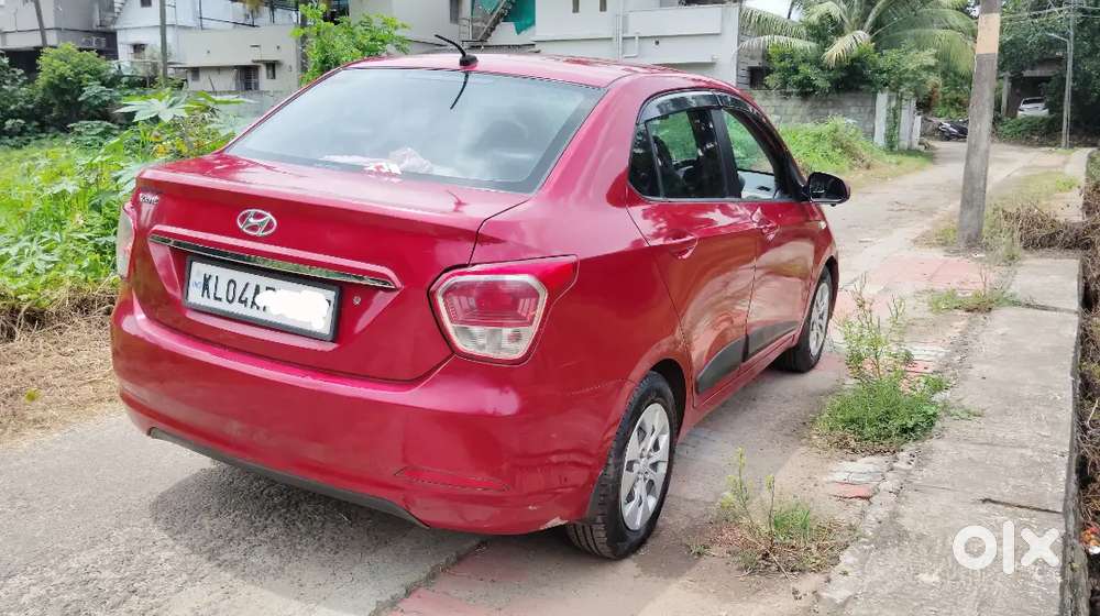 Hyundai Xcent Petrol Manual 2014
