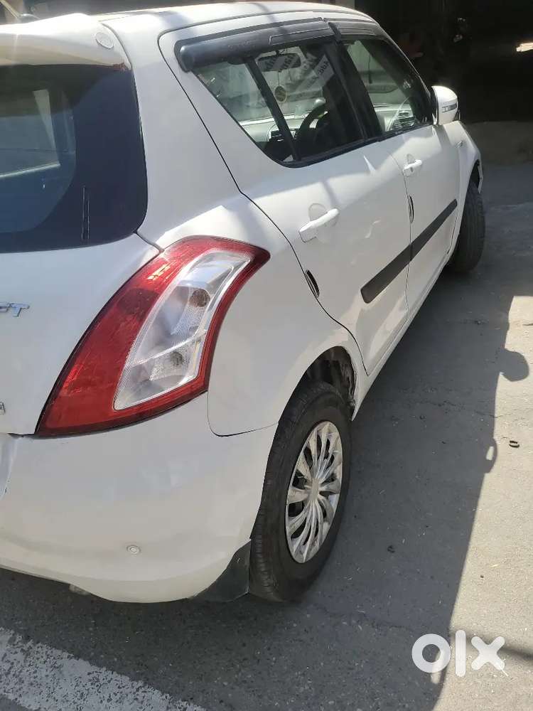 Maruti Suzuki Swift 2016 Diesel 110000 Km Driven