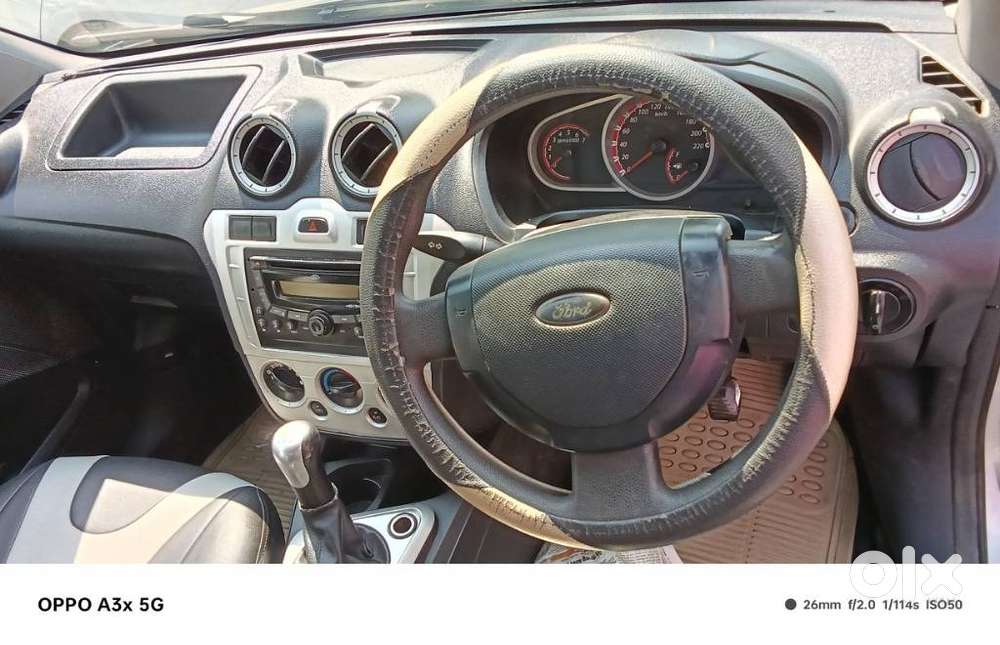 Ford Figo Duratorq Zxi 1.4, 2013, Petrol