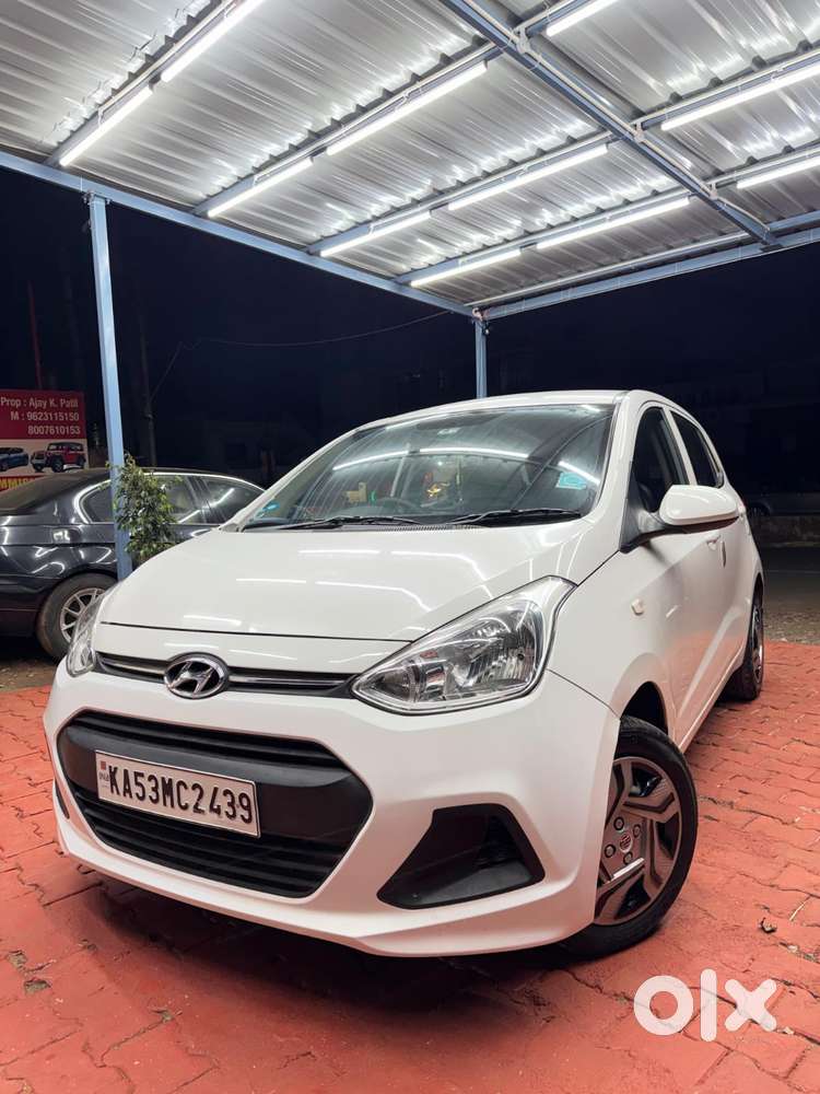 Hyundai Grand I10 Era, 2015, Petrol