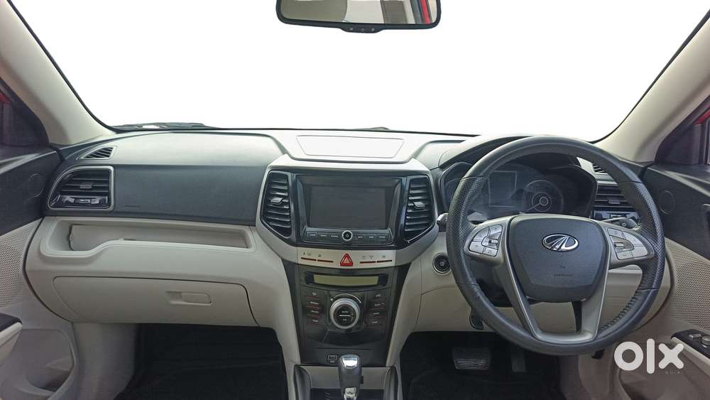 Mahindra Xuv300 W8 (o) 1.5 Diesel Amt, 2022, Diesel