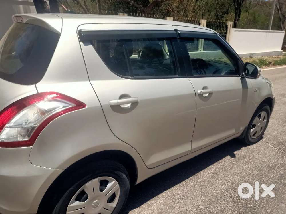 Maruti Suzuki Swift 2013 Diesel 88000 Km Driven