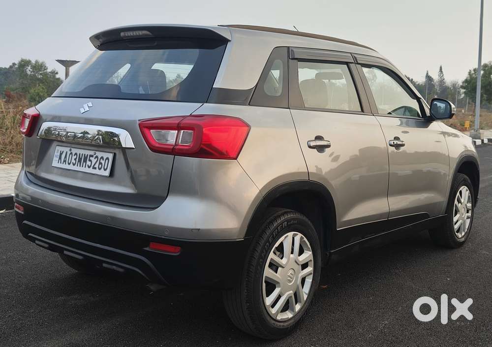 Maruti Suzuki Brezza, 2022, Petrol