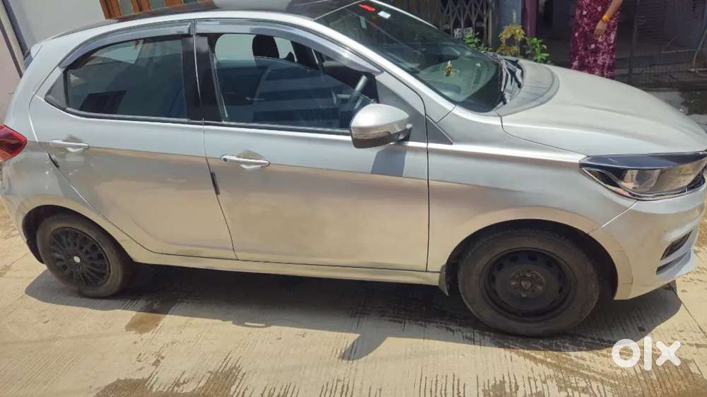 Tata Tiago Xt 2021  1st Owner  Only 20,000 Kms Driven!
