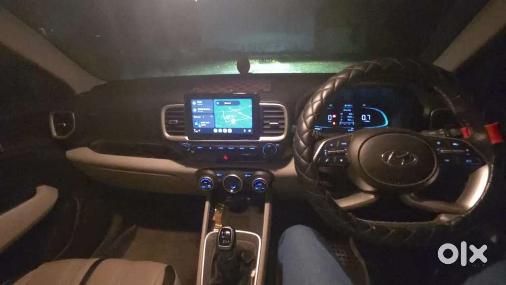 Hyundau Venue Sx Dual Tone Diseal Bsvi