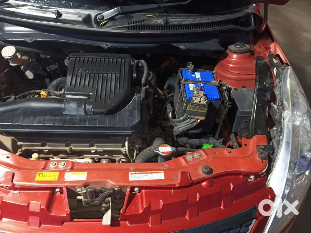 Maruti Suzuki Swift Vvt Vxi, 2014, Petrol