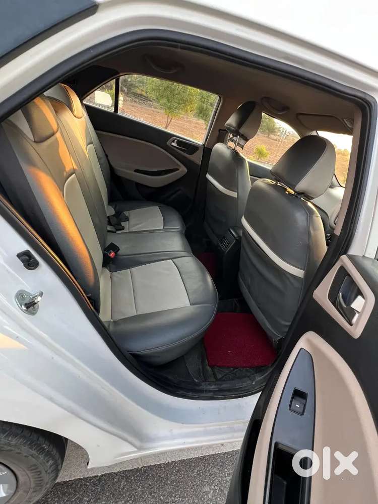 Well Maintained Hyundai Elite I20 Petrol For Sale.