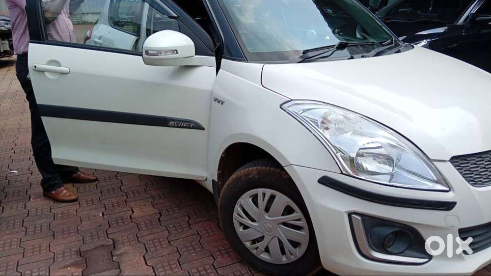 Maruti Suzuki Swift Vxi 2016