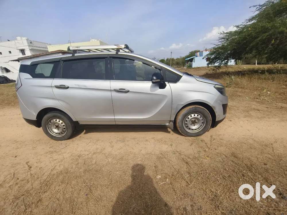 Mahindra Marazzo M4 2019