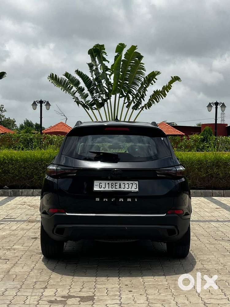 Tata Safari 2.0 Kryotec Xza Plus 6s Red Dark Edition, 2023, Diesel
