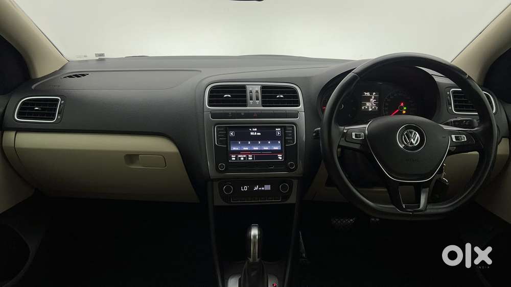 Volkswagen Vento 1.6 Highline, 2022, Petrol